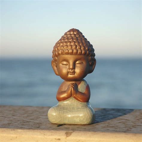 tiny budda